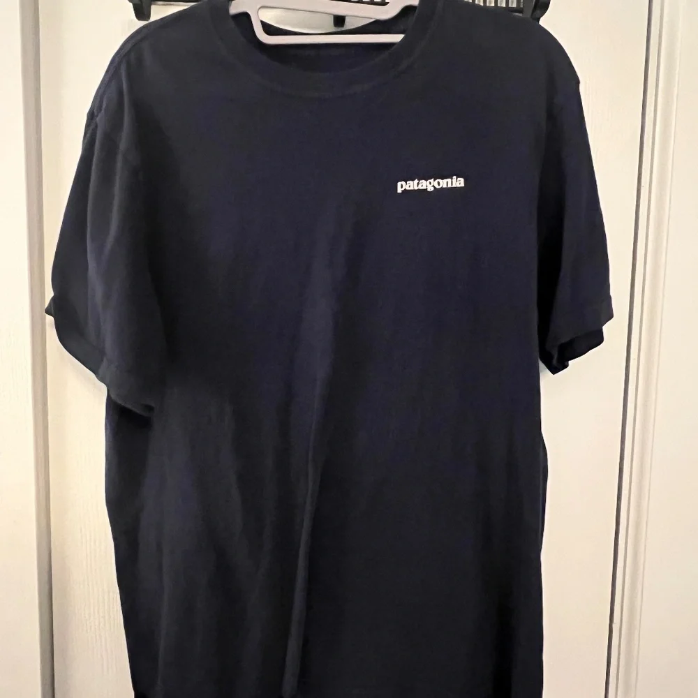 Tshit - Picture 1 of 1